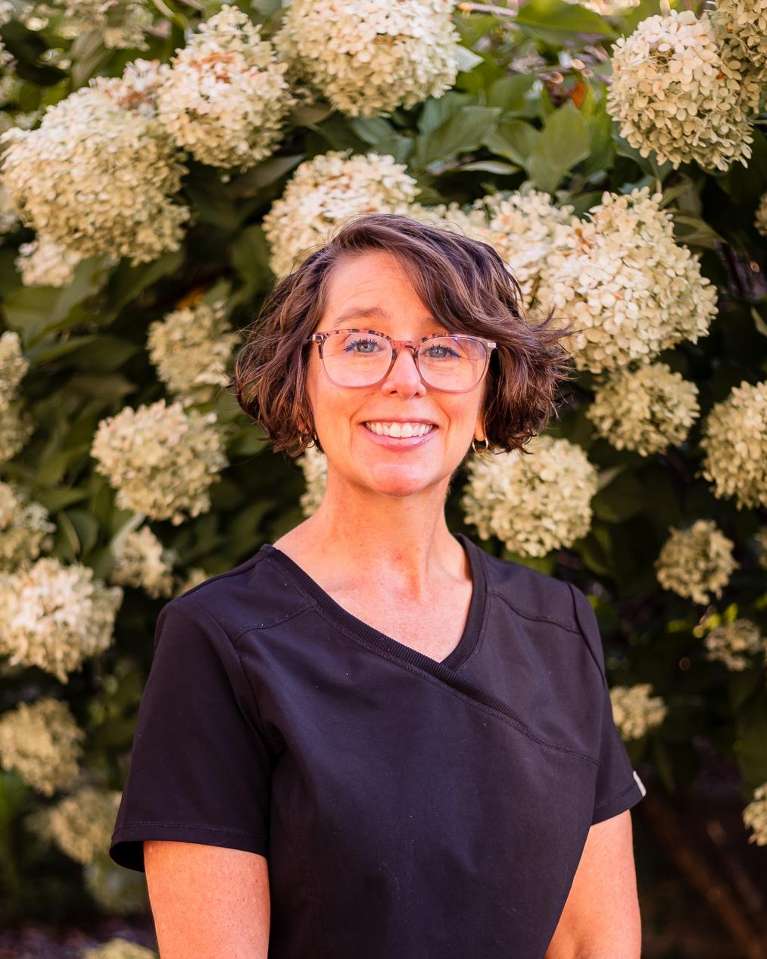 Tekka Lead Dental Assistant